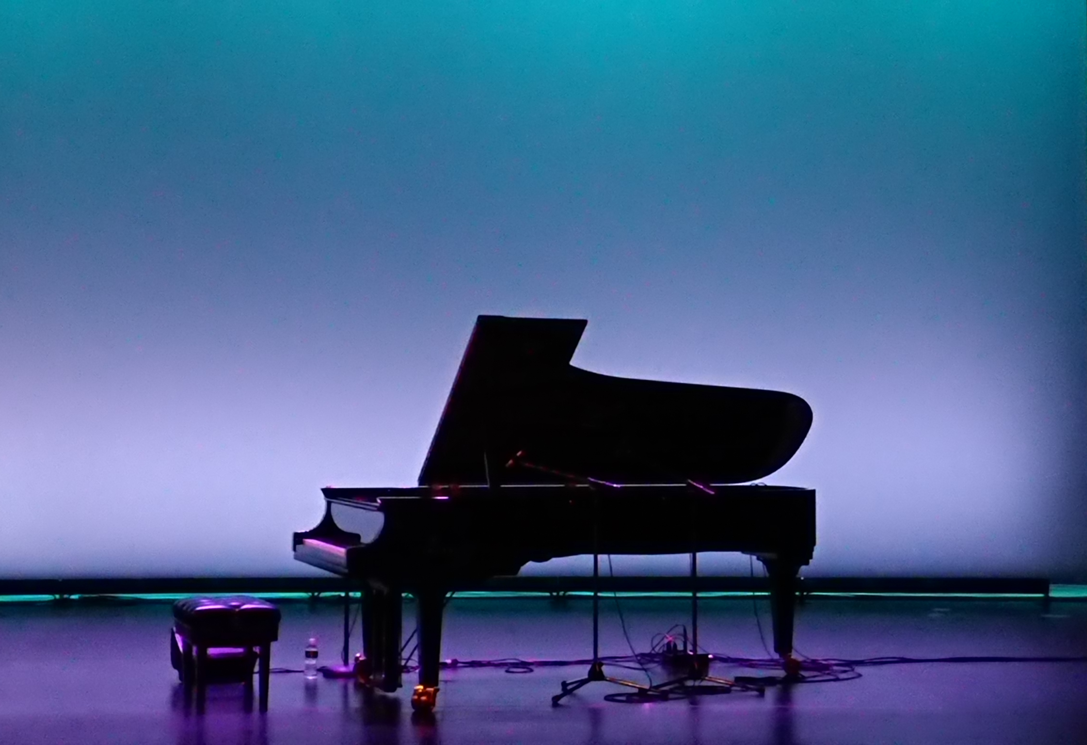Hiromi-Piano
