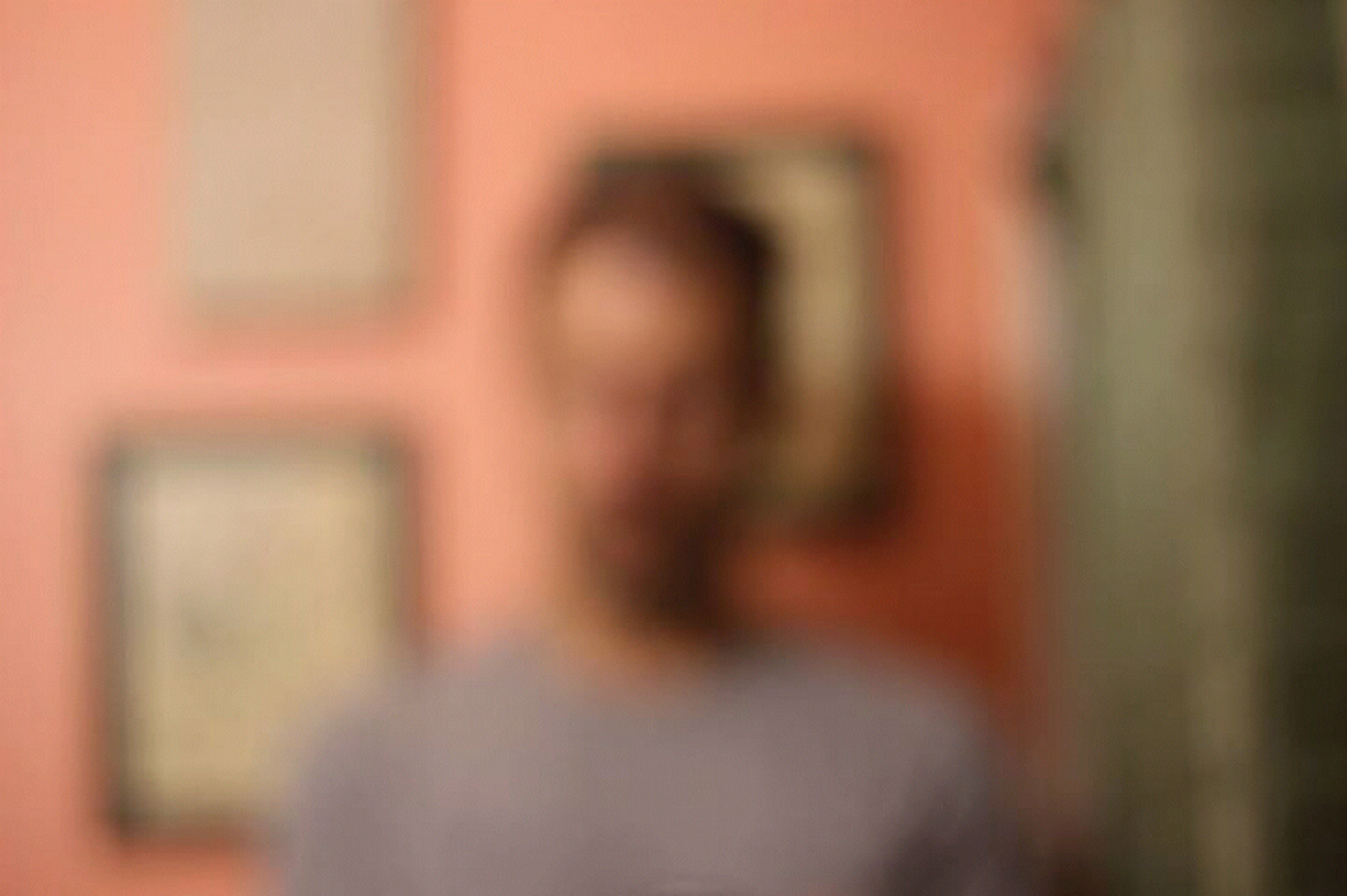 blurry-me